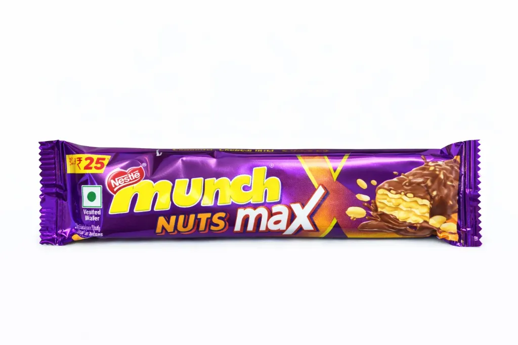 Munch Nuts Max Chocolate Bar, 37.4g
